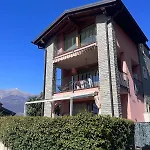 Lägenhet Casa Relax Sul Di Colico
